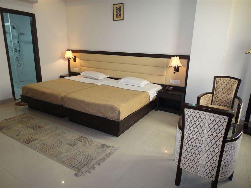 Orange Resort Baddi Екстериор снимка